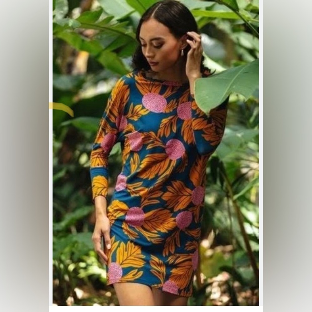 Fighting Eel Benji dress ulu size XS
